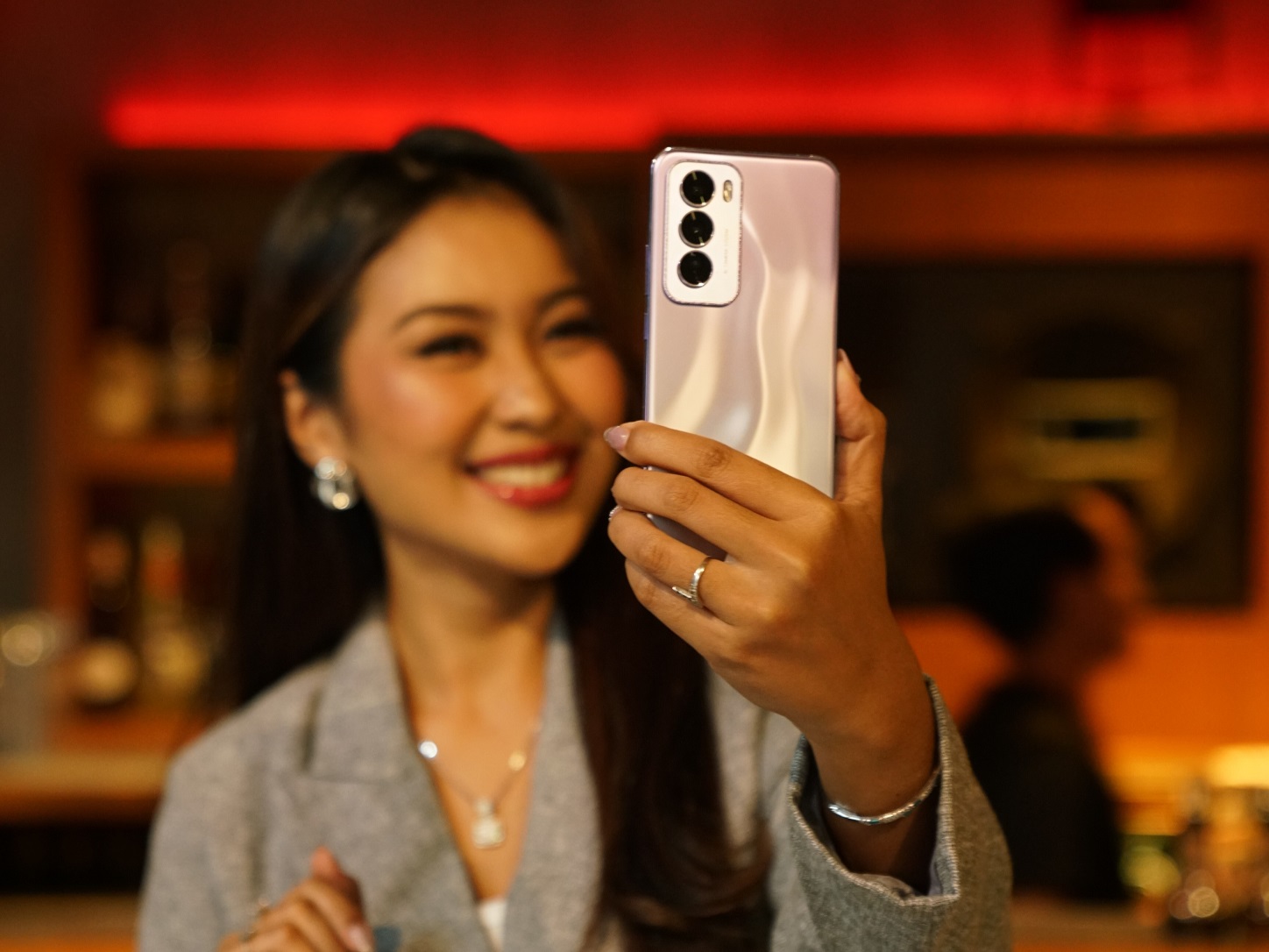 Melalui Reno12 Series, OPPO Perkenalkan Fitur BeaconLink Terbaru